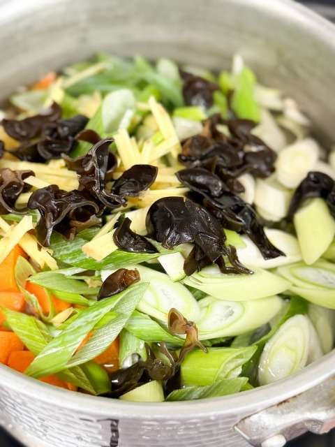 しあわせは食べて寝て待て